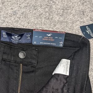 Hollister black skinny jeans/high rise